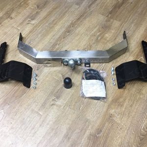 Тюнинг для TOYOTA Land Cruiser 200 2012-2015 Фаркоп (оцинкованный, надпись Toyota, шар F)