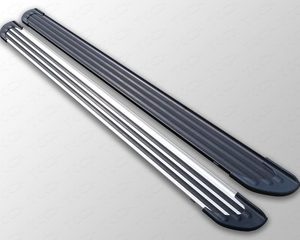 Пороги алюминиевые Slim Line Silver 1720 мм для TOYOTA Land Cruiser 200 2012-2015