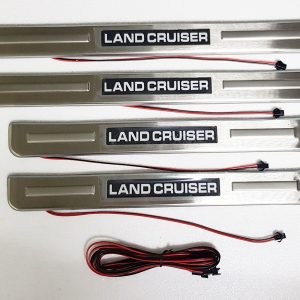Накладки порогов, внутренняя сторона, 4 части, с подсветкой, TOYOTA LAND CRUISER 200, 2008-2015